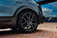 USED 2022 71 AUDI Q8 4.0L SQ8 TFSI QUATTRO BLACK EDITION 5d AUTO 501 BHP Pearl Paint | Trailer Assist