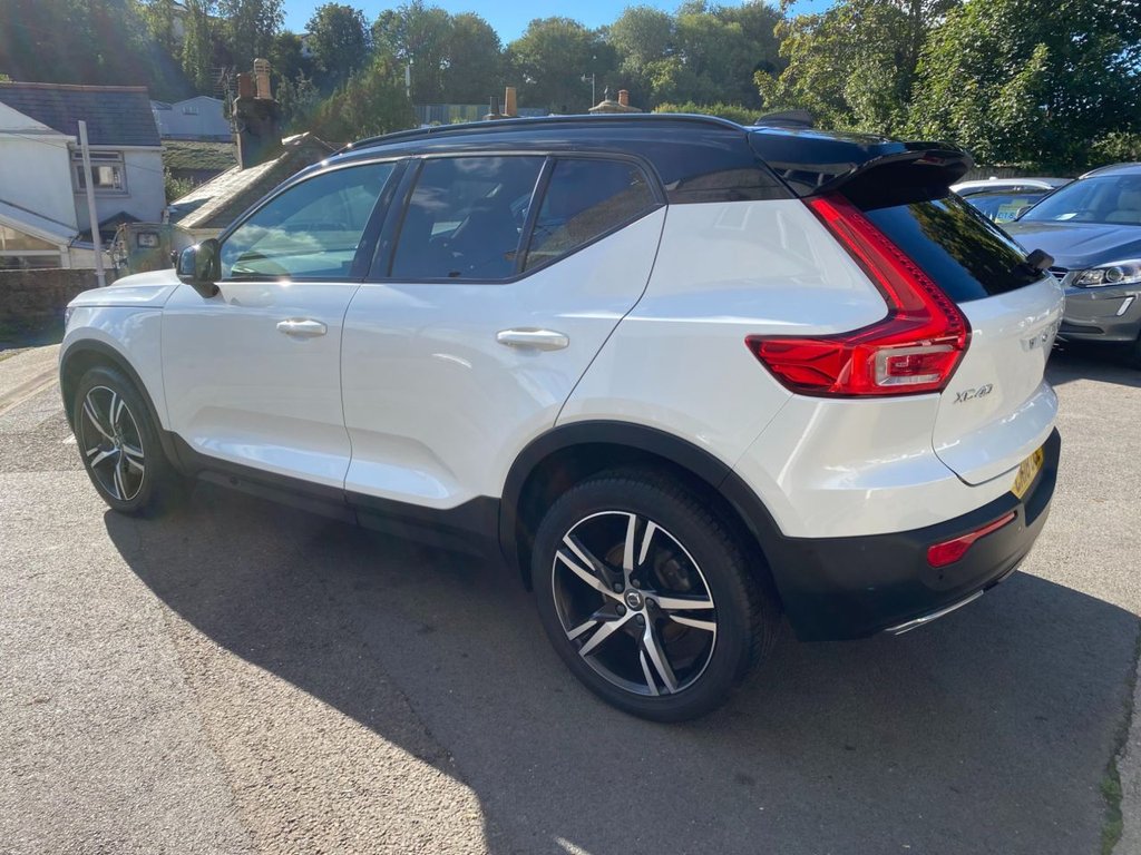 USED 2018 18 VOLVO XC40 2.0 T5 FIRST EDITION AWD 5d 247 BHP FIRST EDITION FULL HISTORY