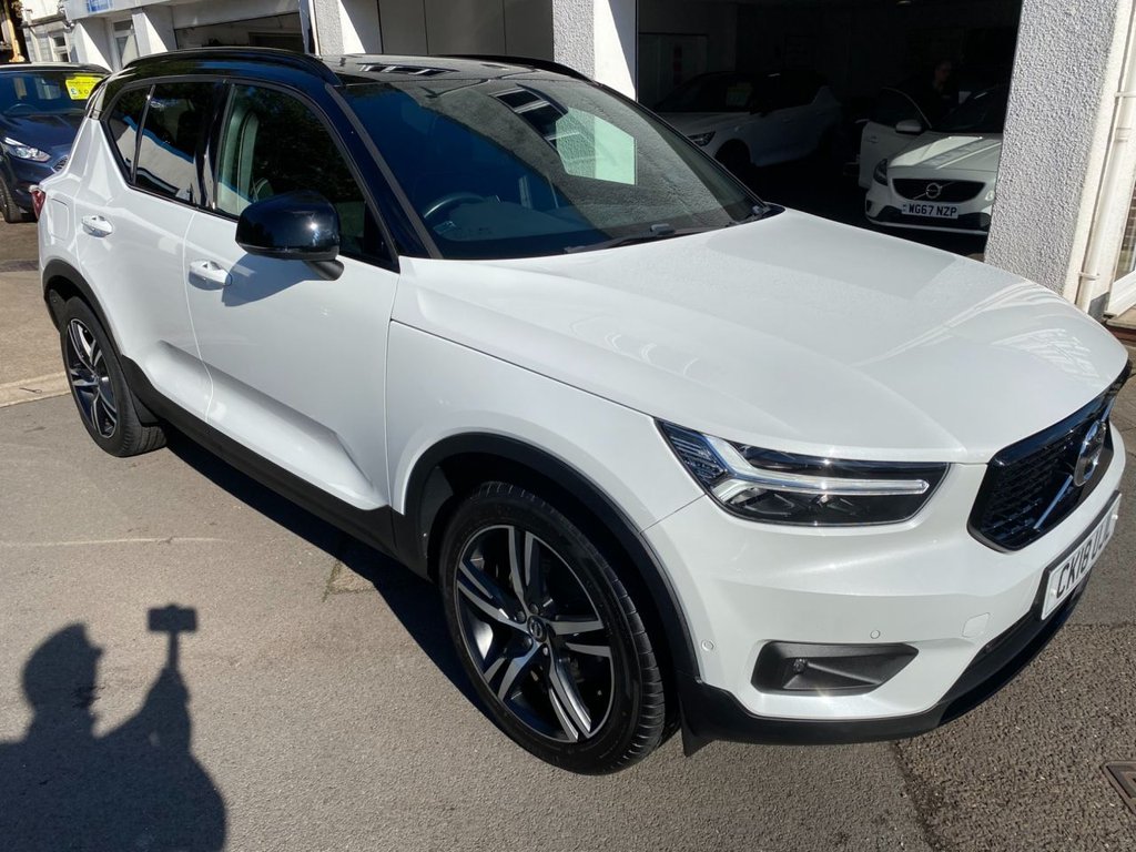 USED 2018 18 VOLVO XC40 2.0 T5 FIRST EDITION AWD 5d 247 BHP FIRST EDITION FULL HISTORY