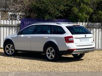 USED 2019 19 SKODA OCTAVIA 2.0 SCOUT 4x4 TDI DSG AUTO 5d 184 BHP 4 MOTION