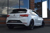 USED 2017 67 SEAT LEON 2.0 TDI FR TITANIUM TECHNOLOGY 3d 148 BHP APPLE CARPLAY / SAT NAV / FSH