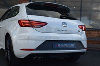 USED 2017 67 SEAT LEON 2.0 TDI FR TITANIUM TECHNOLOGY 3d 148 BHP APPLE CARPLAY / SAT NAV / FSH