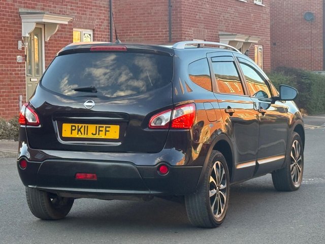 2011 Nissan Qashqai+2 - Photo 4