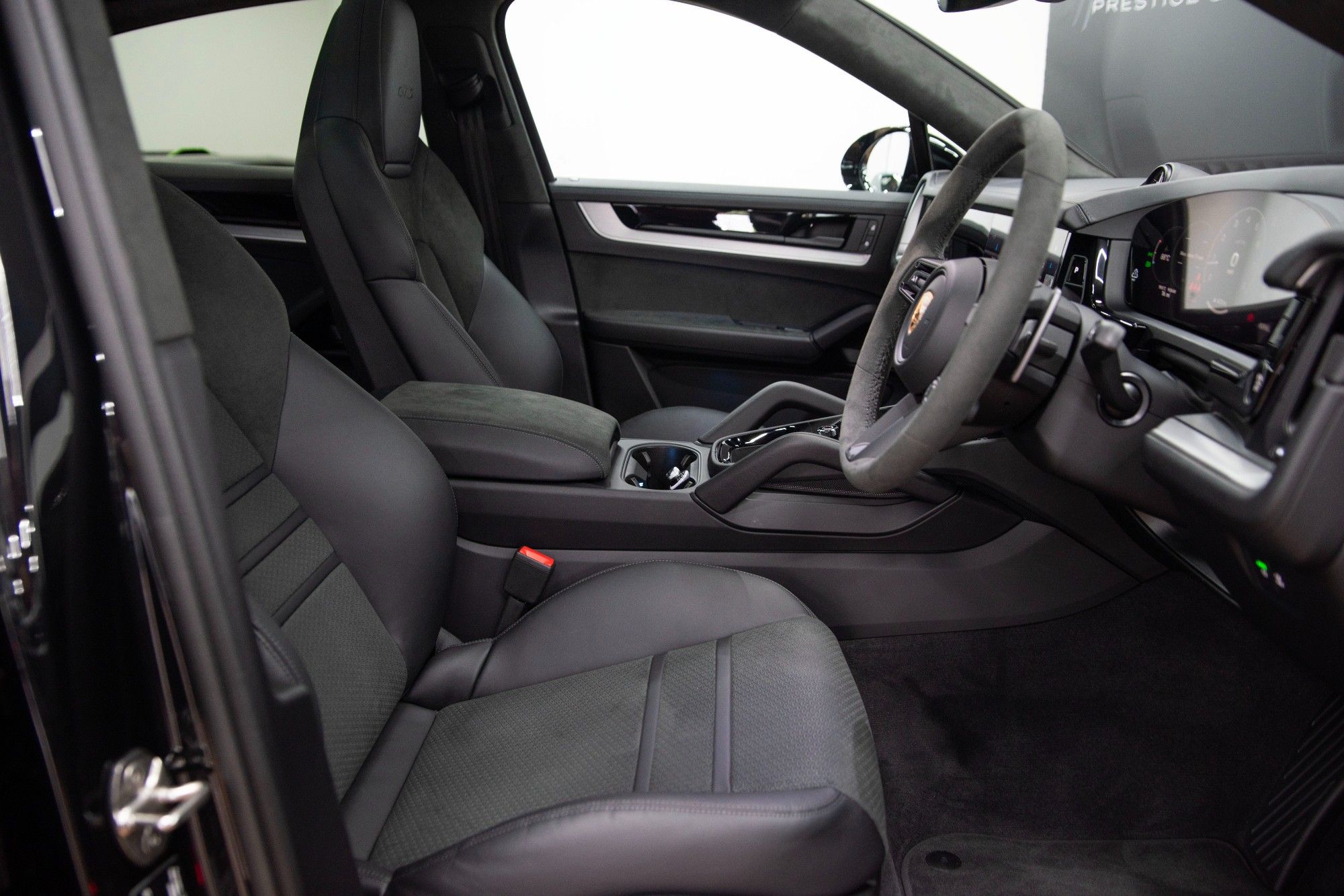 USED 2024 74 PORSCHE CAYENNE GTS 