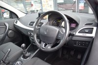 USED 2013 63 RENAULT MEGANE 1.5 DYNAMIQUE TOMTOM DCI 5d 110 BHP SH-NAV-BTOOTH-LOW MILEAGE