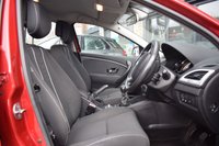 USED 2013 63 RENAULT MEGANE 1.5 DYNAMIQUE TOMTOM DCI 5d 110 BHP SH-NAV-BTOOTH-LOW MILEAGE