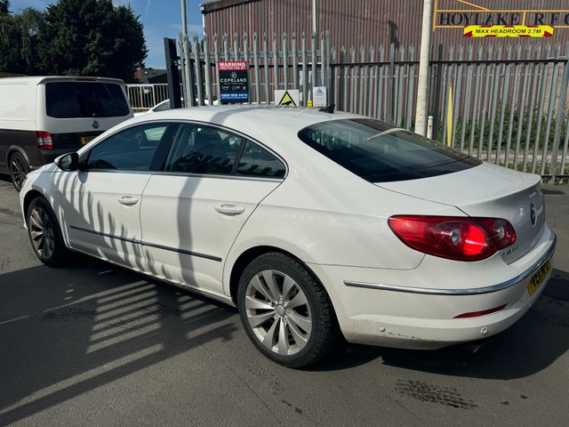 View our VOLKSWAGEN PASSAT