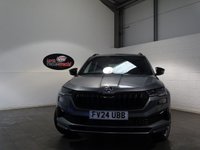 USED 2024 24 SKODA KAROQ 1.5 SPORTLINE TSI DSG 5d 148 BHP SAT NAV PAN ROOF CRUISE HEATED SEATS CAMERA