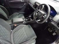 USED 2024 24 SKODA KAROQ 1.5 SPORTLINE TSI DSG 5d 148 BHP SAT NAV PAN ROOF CRUISE HEATED SEATS CAMERA