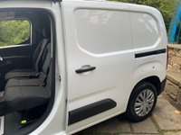 USED 2021 21 PEUGEOT PARTNER 1.5 BLUEHDI PROFESSIONAL L1 101 BHP 1.5 BLUE-HDi - 1 OWNER FROM BRAND NEW - 19,719 MILES ONLY - PANEL VAN - DOUBLE REAR DOORS - N/S SIDE SLIDING DOOR - PLY LINED REAR - BIG SAVING ON LIST PRICE WHEN NEW