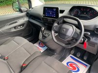USED 2021 21 PEUGEOT PARTNER 1.5 BLUEHDI PROFESSIONAL L1 101 BHP 1.5 BLUE-HDi - 1 OWNER FROM BRAND NEW - 19,719 MILES ONLY - PANEL VAN - DOUBLE REAR DOORS - N/S SIDE SLIDING DOOR - PLY LINED REAR - BIG SAVING ON LIST PRICE WHEN NEW