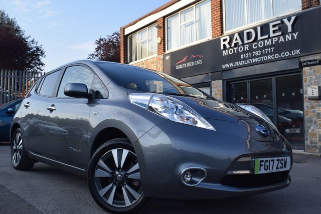 2017 17 Nissan Leaf TEKNA 5d 109 BHP