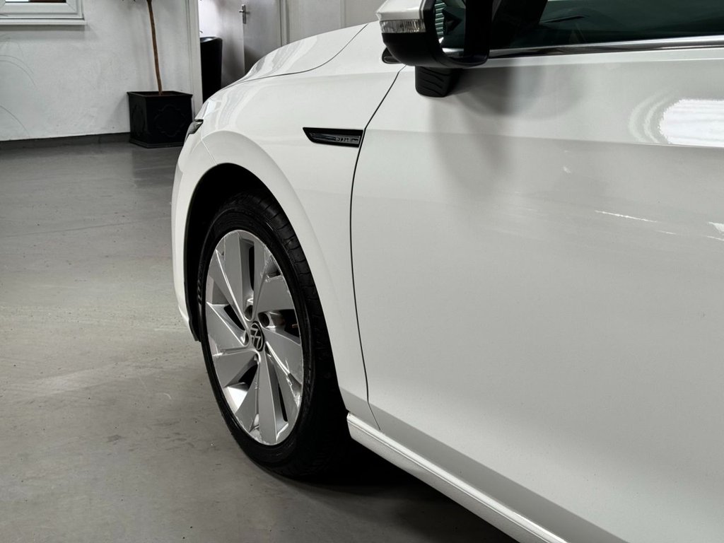 USED 2020 VOLKSWAGEN GOLF 2.0 STYLE TDI DSG 5d 148 BHP 17" ALLOYS+F/R PARK+SAT NAV