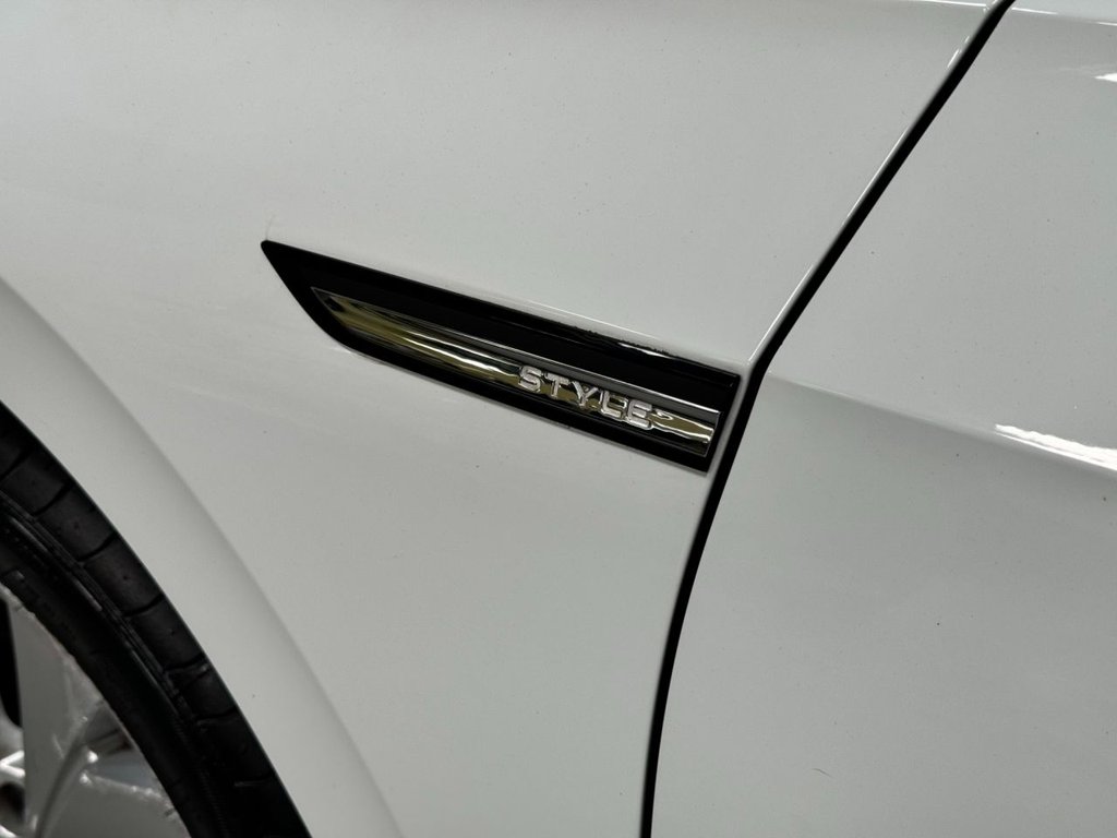 USED 2020 VOLKSWAGEN GOLF 2.0 STYLE TDI DSG 5d 148 BHP 17" ALLOYS+F/R PARK+SAT NAV