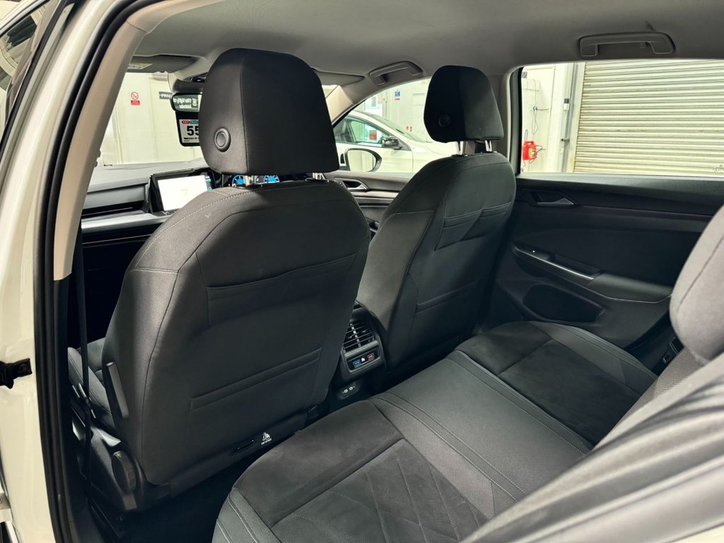 USED 2020 VOLKSWAGEN GOLF 2.0 STYLE TDI DSG 5d 148 BHP 17" ALLOYS+F/R PARK+SAT NAV