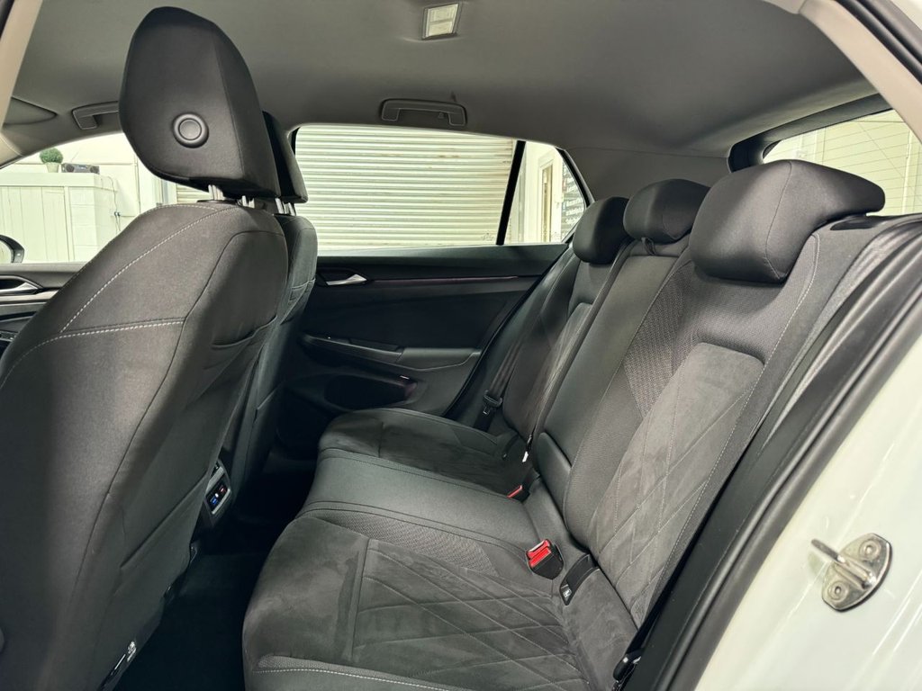 USED 2020 VOLKSWAGEN GOLF 2.0 STYLE TDI DSG 5d 148 BHP 17" ALLOYS+F/R PARK+SAT NAV