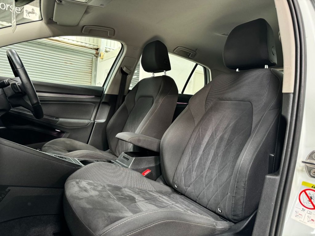 USED 2020 VOLKSWAGEN GOLF 2.0 STYLE TDI DSG 5d 148 BHP 17" ALLOYS+F/R PARK+SAT NAV