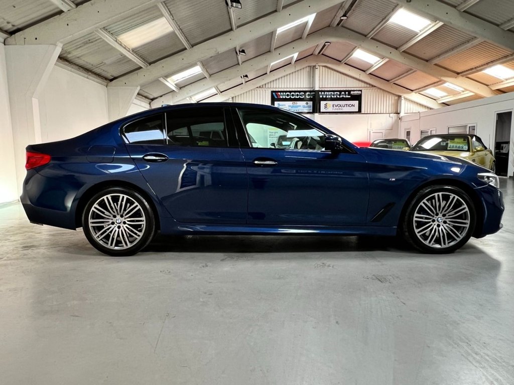 USED 2018 18 BMW 5 SERIES 3.0 540I XDRIVE M SPORT 4d 335 BHP 19"ALLOYS+COMFORT PACK+REV CAM