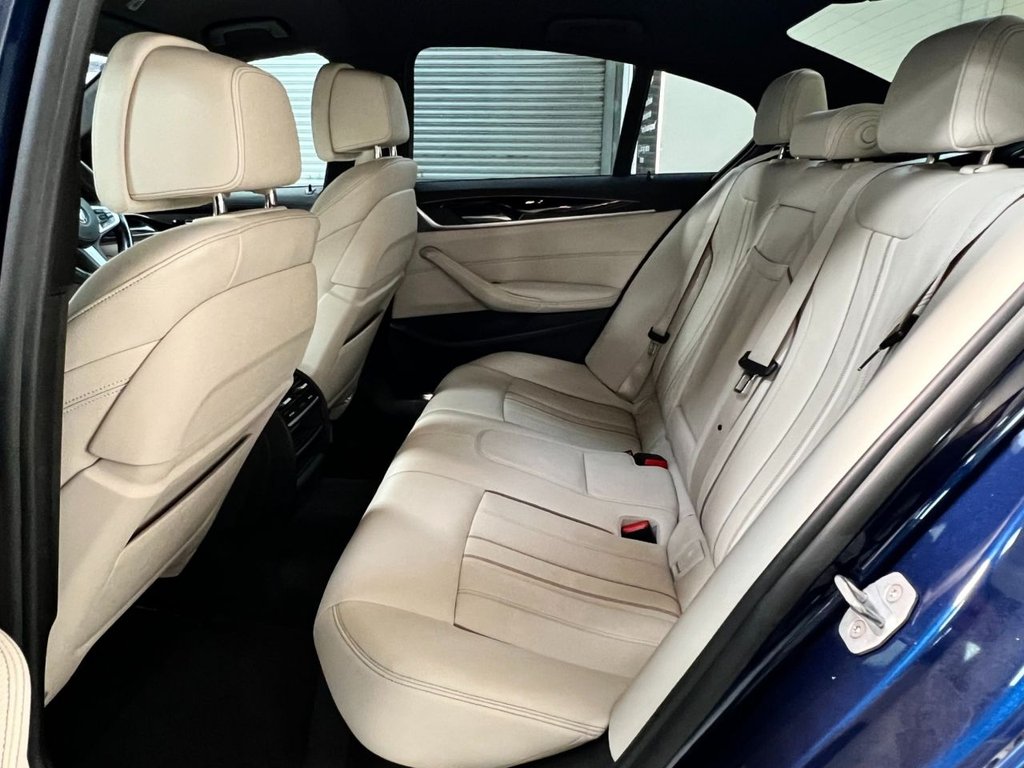 USED 2018 18 BMW 5 SERIES 3.0 540I XDRIVE M SPORT 4d 335 BHP 19"ALLOYS+COMFORT PACK+REV CAM