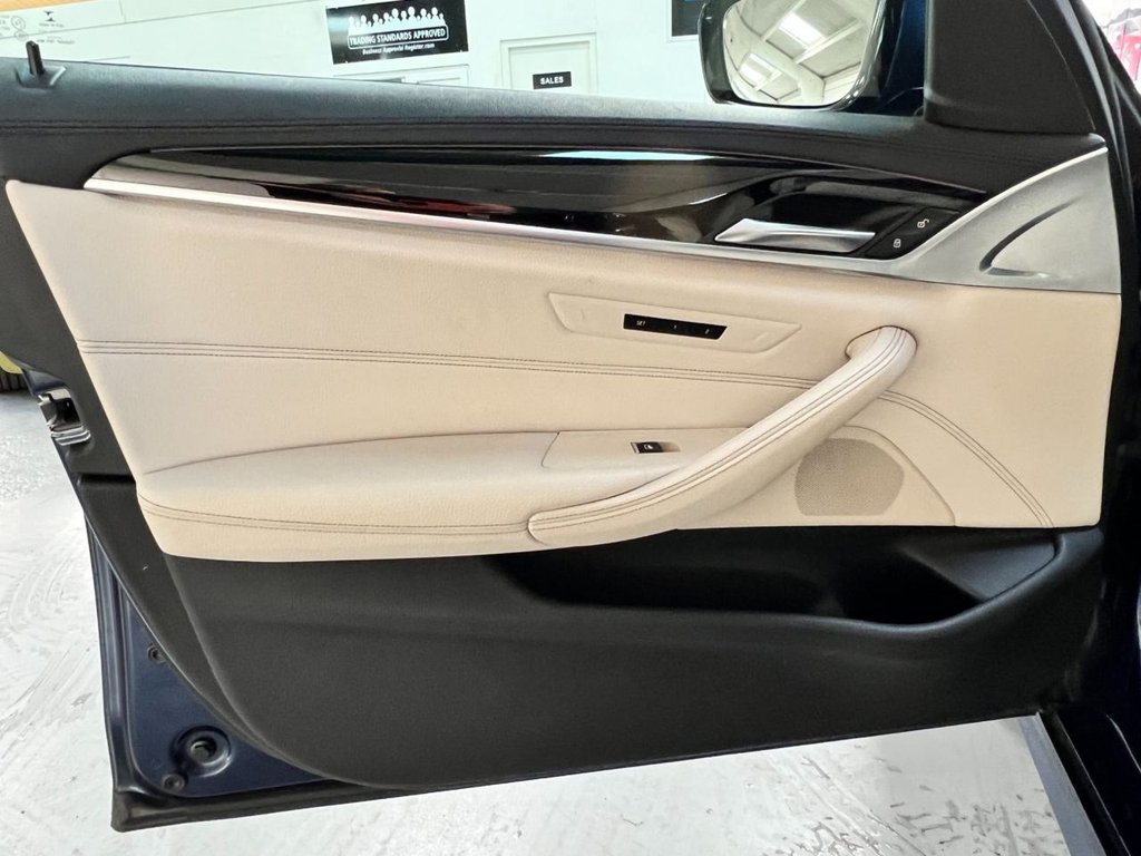 USED 2018 18 BMW 5 SERIES 3.0 540I XDRIVE M SPORT 4d 335 BHP 19"ALLOYS+COMFORT PACK+REV CAM