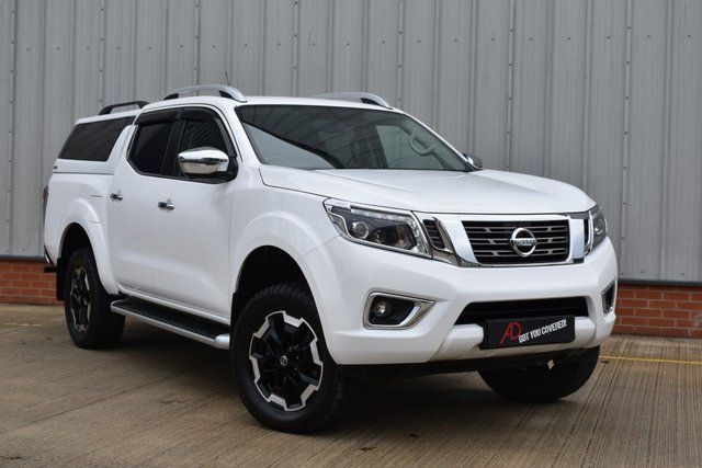 2019 69 Nissan Navara 2.3 dCi Tekna Pickup Double Cab 4dr Diesel Auto 4WD Euro 6 (190 ps)