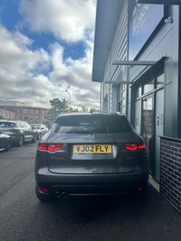 USED 2018 02 JAGUAR F-PACE 2.0 R-SPORT AWD 5d 177 BHP 