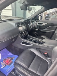 USED 2018 02 JAGUAR F-PACE 2.0 R-SPORT AWD 5d 177 BHP 
