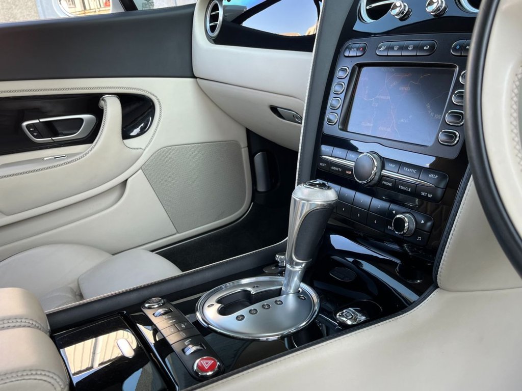 USED 2009 09 BENTLEY CONTINENTAL 6.0 GT 2d 552 BHP 
