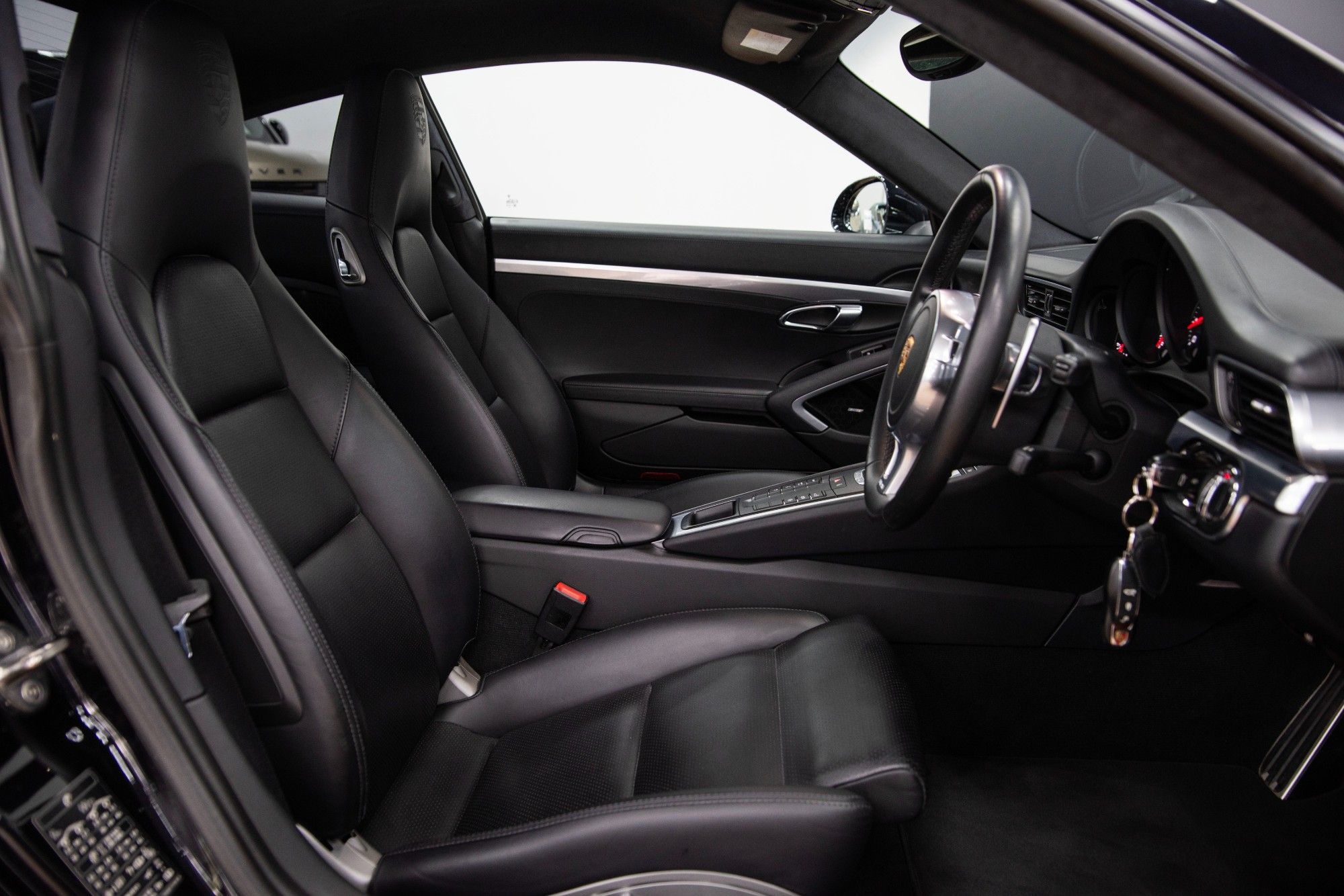 USED 2015 65 PORSCHE 911 3.4 CARRERA BLACK EDITION PDK 