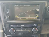 USED 2016 16 RENAULT KADJAR 1.5 SIGNATURE NAV DCI 5d 110 BHP SATNAV BLUETOOTH PARKINGSENSOR