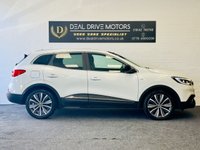 USED 2016 16 RENAULT KADJAR 1.5 SIGNATURE NAV DCI 5d 110 BHP SATNAV BLUETOOTH PARKINGSENSOR