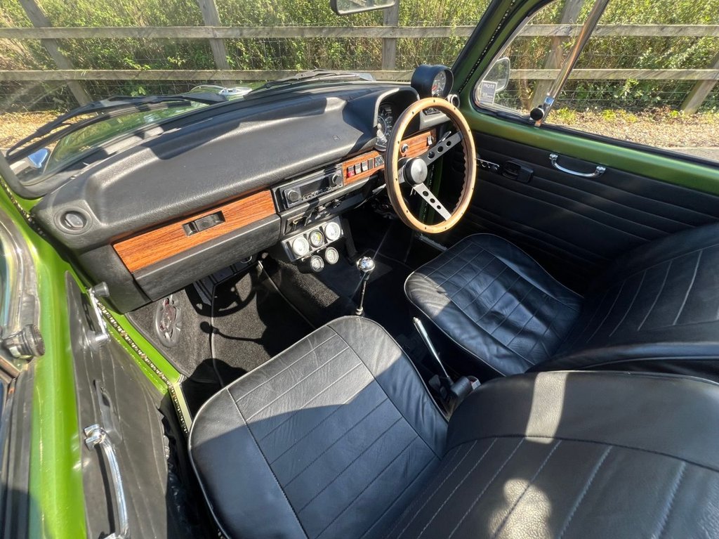 USED 1974 VOLKSWAGEN BEETLE CABRIOLET 1303s // 1300cc // px swap 