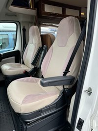 USED 2018 18 ROLLER TEAM AUTO ROLLER 707 6 BERTH 6 TRAVEL SEATS 2.3 AUTO-ROLLER 707 129 BHP ROLLERTEAM AUTO ROLLER 707 LUXURY 6 BERTH MOTORHOME