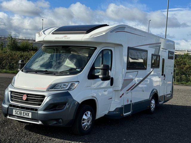 2018 18 Roller Team Auto Roller 707 6 BERTH 6 TRAVEL SEATS 2.3 AUTO-ROLLER 707 129 BHP