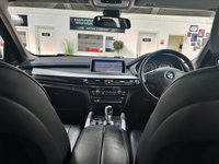 USED 2024 14 BMW X5 2.0 XDRIVE25D SE 5d 215 BHP 19" ALLOYS+7 SEATS+PRO NAV
