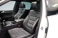 USED 2016 66 VOLKSWAGEN TOUAREG 3.0 TDI V6 R-LINE PLUS BLUEMOTION TECHNOLOGY  **&pound;387 A MONTH WITH &pound;5295 DEPOSIT**
