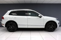 USED 2016 66 VOLKSWAGEN TOUAREG 3.0 TDI V6 R-LINE PLUS BLUEMOTION TECHNOLOGY  **&pound;387 A MONTH WITH &pound;5295 DEPOSIT**