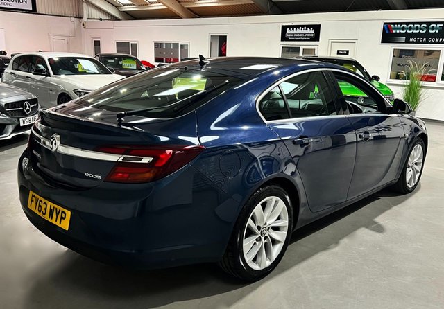 View our VAUXHALL INSIGNIA