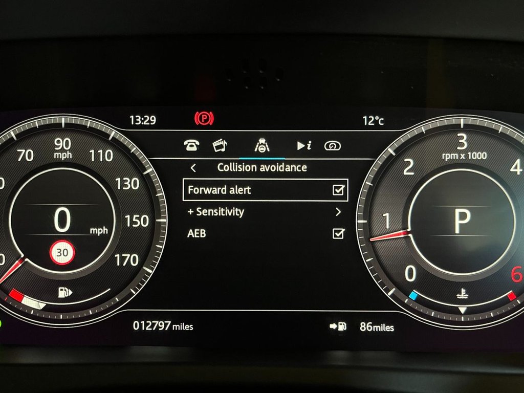 USED 2020 70 JAGUAR F-PACE 2.0 CHEQUERED FLAG AWD 5d 178 BHP 