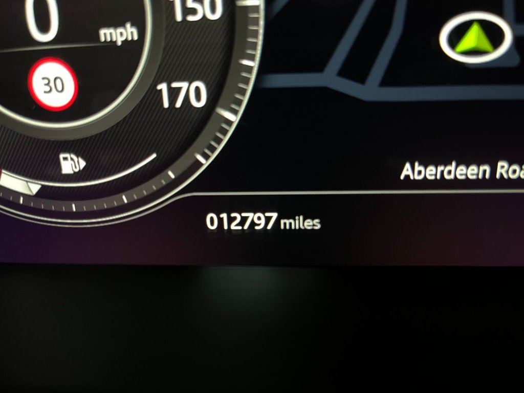 USED 2020 70 JAGUAR F-PACE 2.0 CHEQUERED FLAG AWD 5d 178 BHP 
