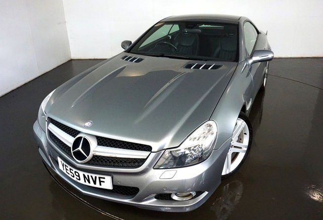 2009 59 Mercedes-Benz Sl 3.0 SL300 2d 231 BHP-2 FORMER KEEPERS-FINISHED IN PALLADIUM SILVER METALLIC-HEATED BLACK LEATHER UPHOLSTERY-AIR SCARF-CLIMATE CONTROL-CRUISE CONTROL-MFSW-SATNAV-BLUETOOTH-19