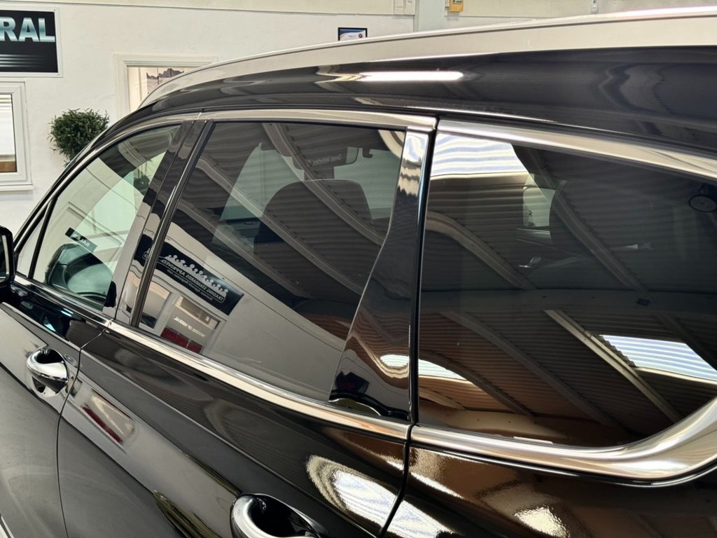 USED 2022 22 HYUNDAI SANTA FE 1.6 ULTIMATE 5d 227 BHP 