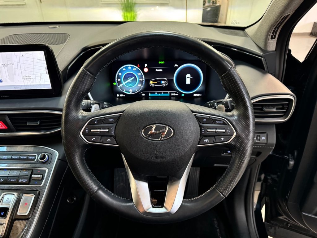 USED 2022 22 HYUNDAI SANTA FE 1.6 ULTIMATE 5d 227 BHP 
