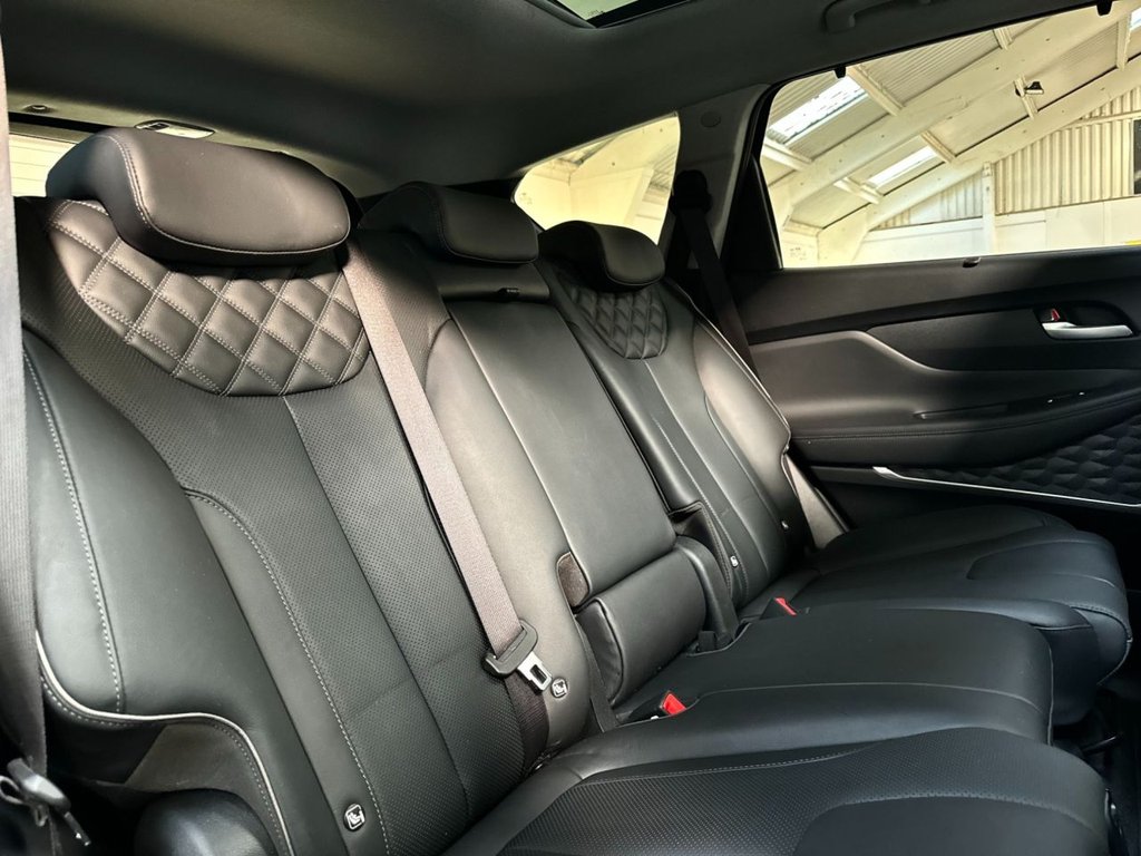 USED 2022 22 HYUNDAI SANTA FE 1.6 ULTIMATE 5d 227 BHP 
