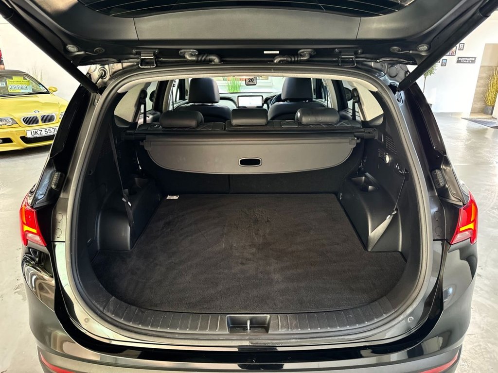 USED 2022 22 HYUNDAI SANTA FE 1.6 ULTIMATE 5d 227 BHP 