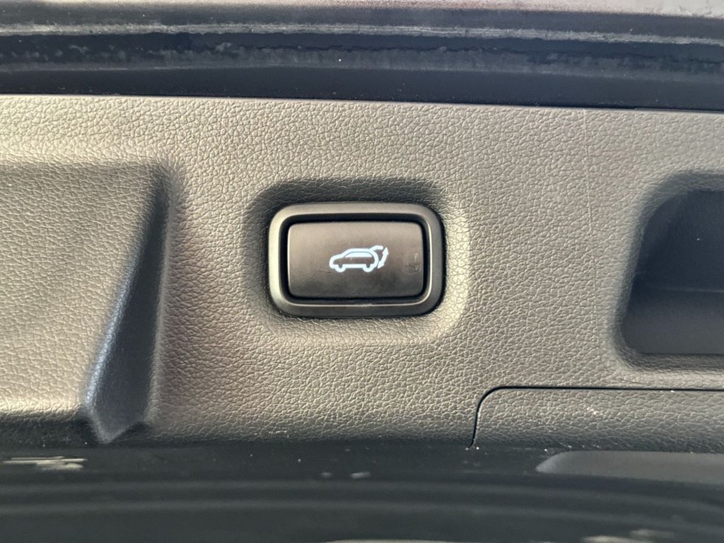 USED 2022 22 HYUNDAI SANTA FE 1.6 ULTIMATE 5d 227 BHP 