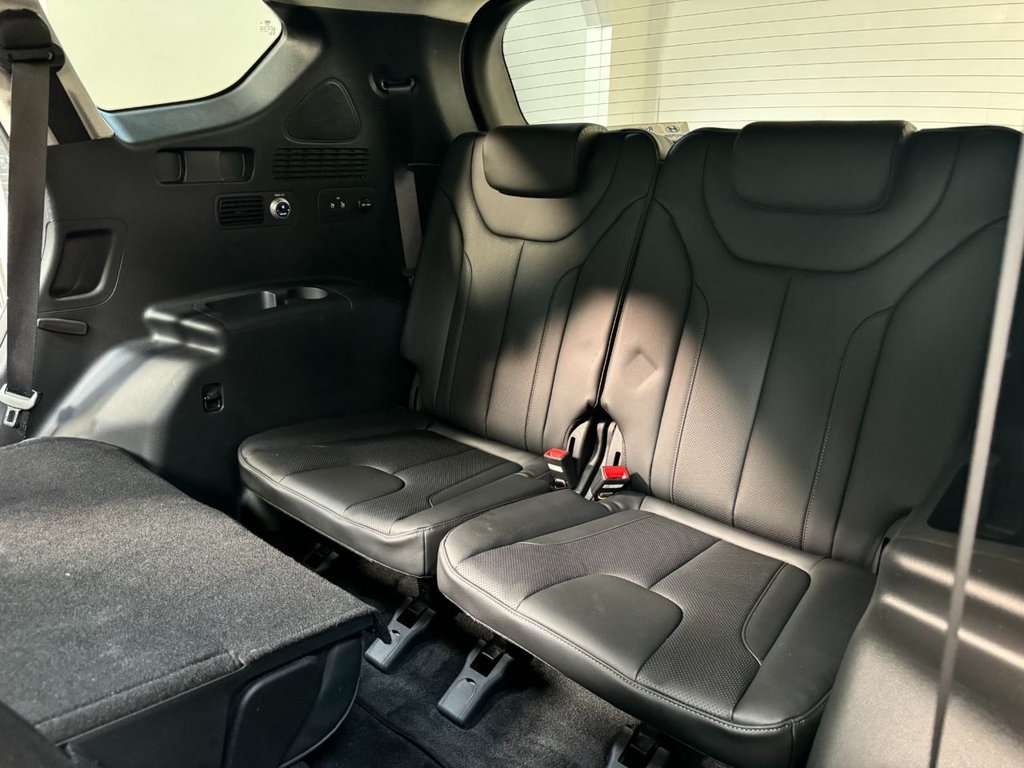 USED 2022 22 HYUNDAI SANTA FE 1.6 ULTIMATE 5d 227 BHP 