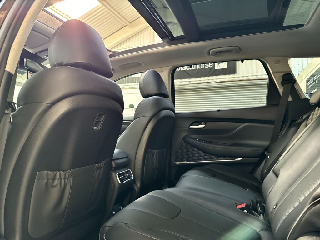 USED 2022 22 HYUNDAI SANTA FE 1.6 ULTIMATE 5d 227 BHP 