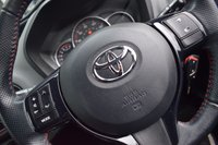 USED 2015 15 TOYOTA YARIS 1.3 VVT-I SPORT 5d 99 BHP RCAM-BTOOTH-NAV-ULEZ-CAZ