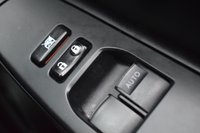 USED 2015 15 TOYOTA YARIS 1.3 VVT-I SPORT 5d 99 BHP RCAM-BTOOTH-NAV-ULEZ-CAZ